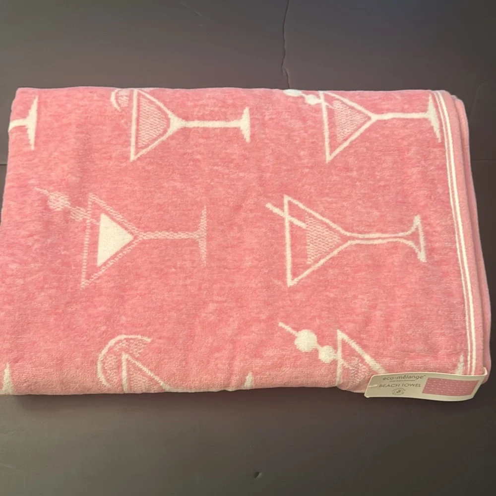 ECO-MELANGE BEACH TOWEL - Pink Martini Glass Patterned - Reversible